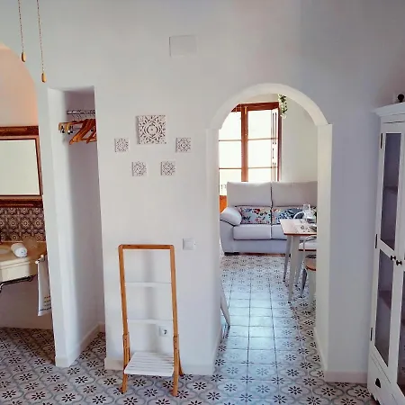 Apartment Vivienda Turistica Califato En Casco Historico