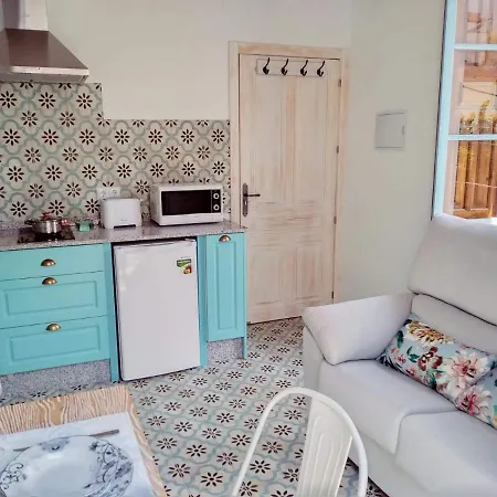 Apartment Vivienda Turistica Califato En Casco Historico