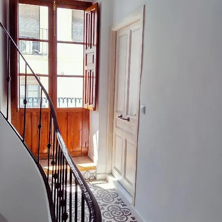 Vivienda Turistica Califato En Casco Historico Apartment *